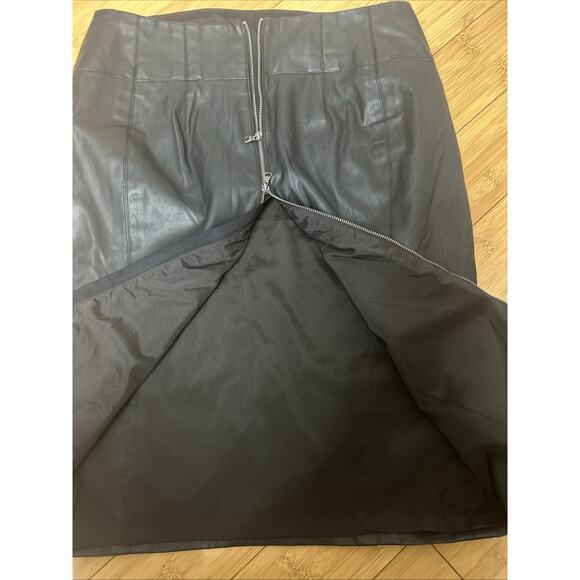Express Faux Leather High Waisted Full Zipper Pencil Skirt Cruelty Free Sz 12 - Picture 5 of 6